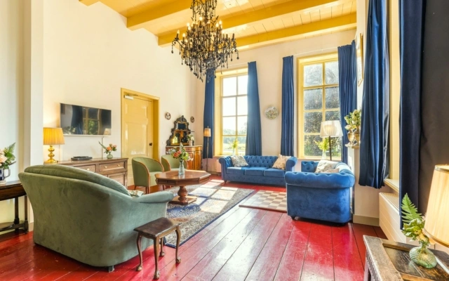 Ruime monumentale woonkamer