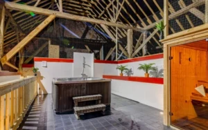 Jacuzzi en wellnessruimte